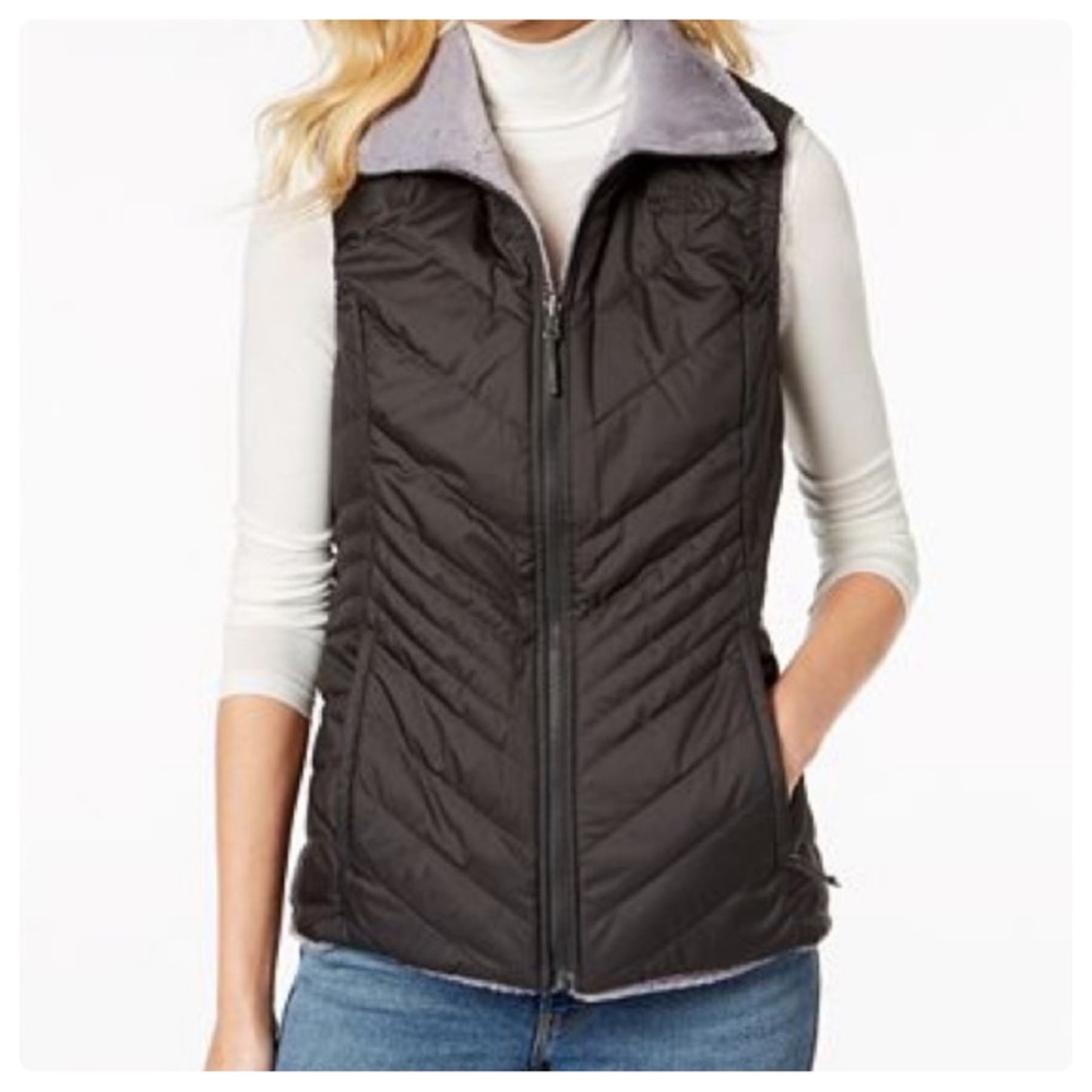 The northface mossbud reversible vest small